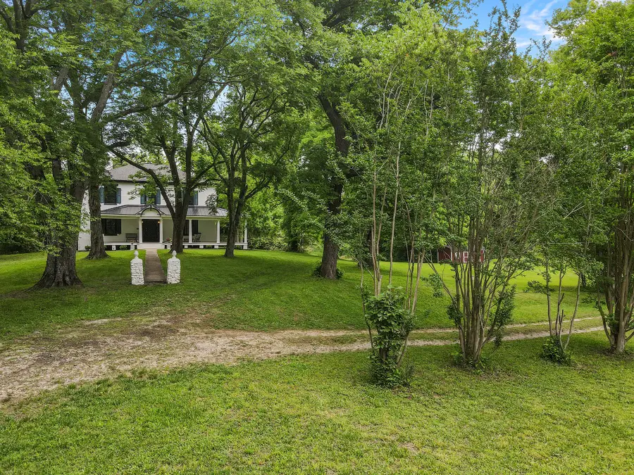 145 Ampthill Rd, Cartersville, VA 23027 - #2