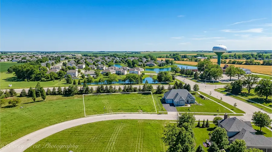 1718 Ellsworth Drive, Sycamore, IL 60178 - #3