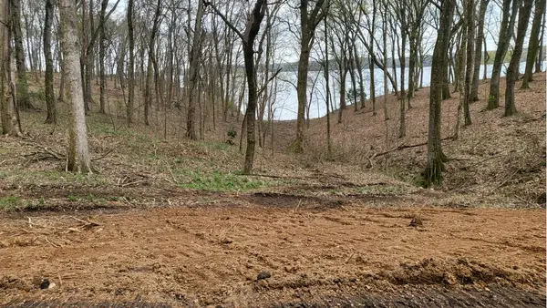 26 Highland Cove, Florence, AL 35630