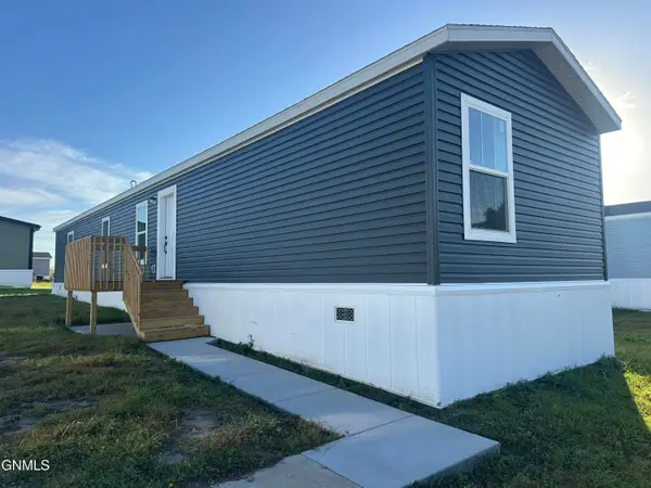 282 Partridge Lane, Lincoln, ND 58504