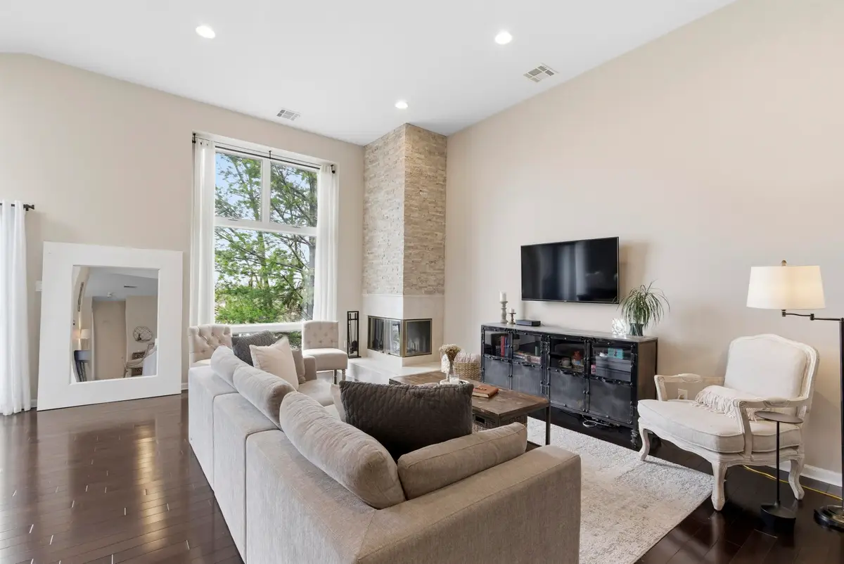 855 Valley Brook 2G, Lyndhurst, NJ 07071 - #1