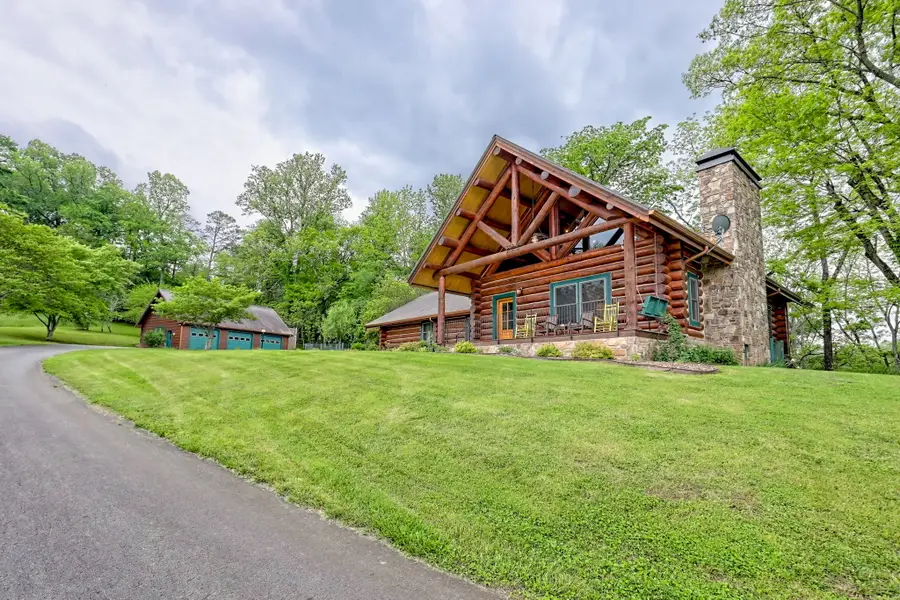 6487 W Old Hwy 64 W, Warne, NC 28909 - Image #3