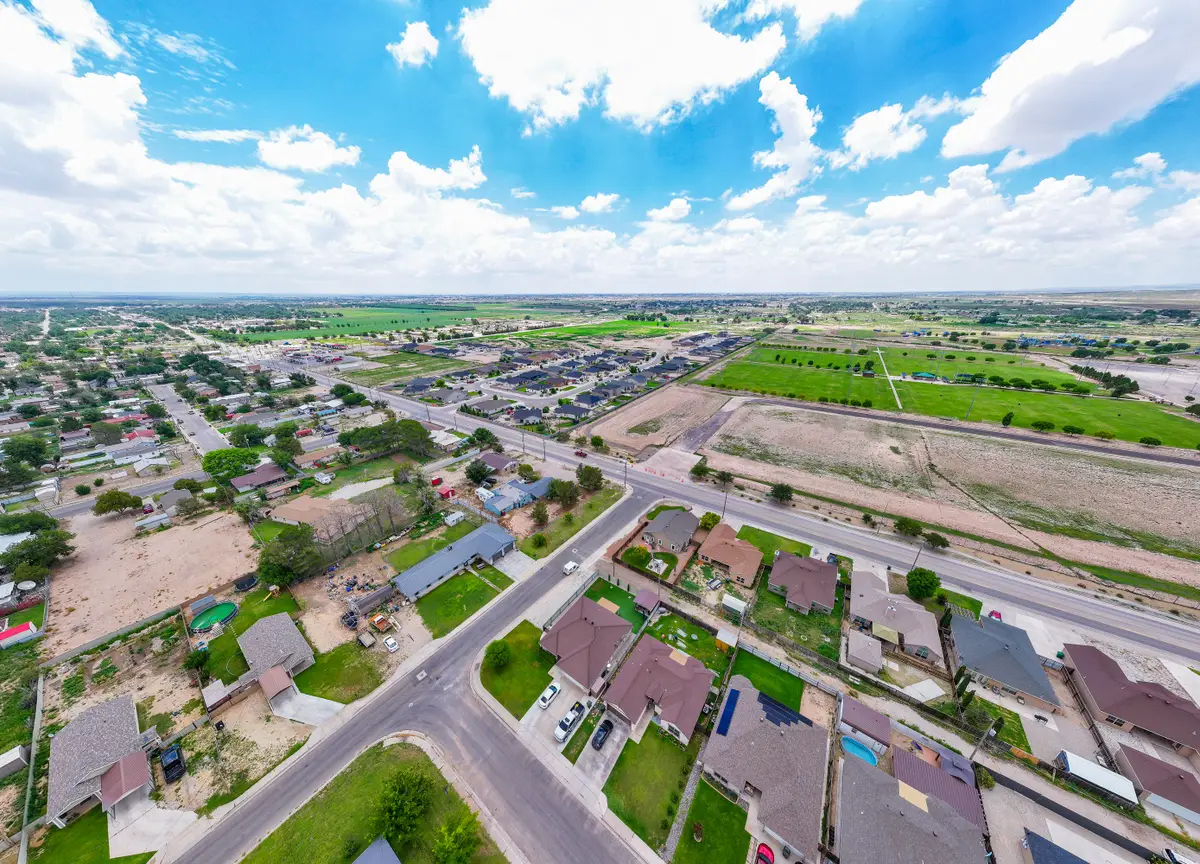 2600 W Lea St, Carlsbad, NM 88220 - #1