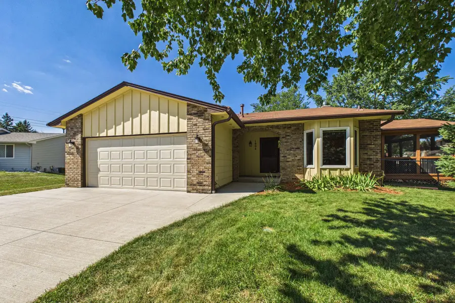 1604 Rio Loma Drive, Burnsville, MN 55337 - #2