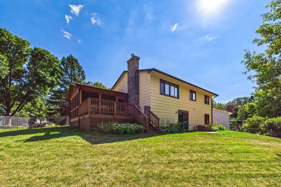 1604 Rio Loma Drive, Burnsville, MN 55337 - #3