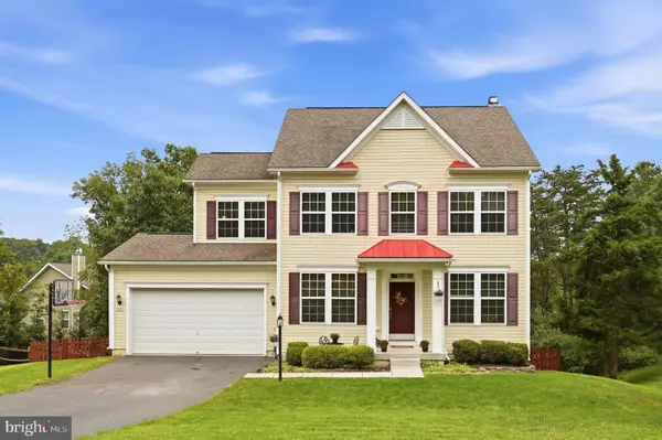 1003 W Masters Dr, CROSS JUNCTION, VA 22625