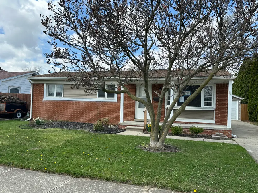 31700 Lafler, Rockwood, MI 48173 - #2