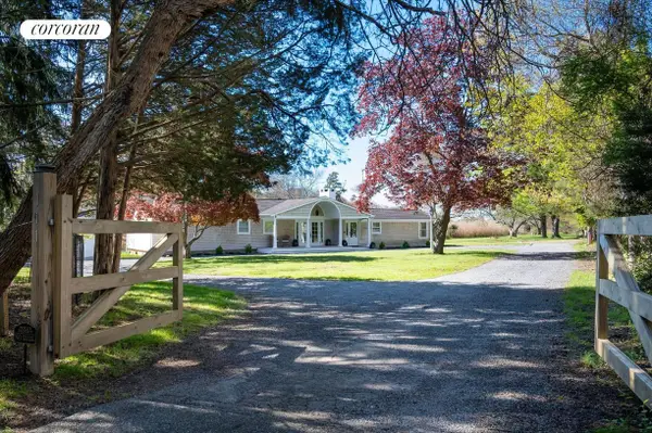 111 South Country Road, Remsenburg, NY 11960