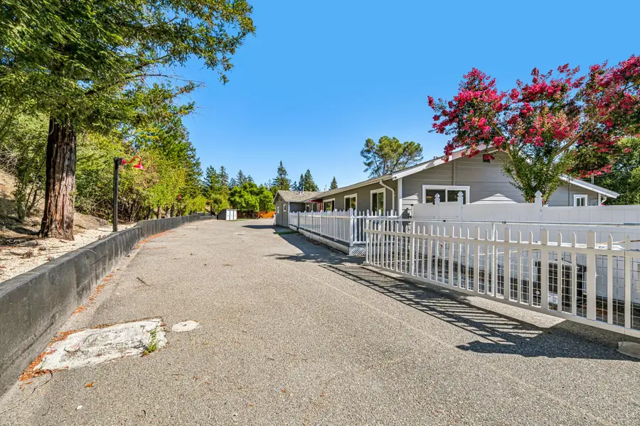 4 Bates Boulevard, Orinda, CA 94563 - #3