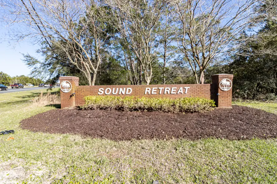 1412 Castnet Dr, Navarre, FL 32566 - #2