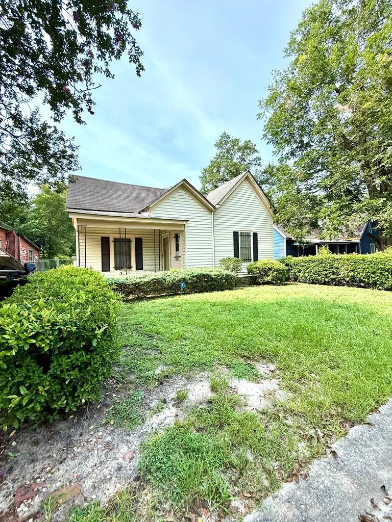 705 W 11th Avenue, Cordele, GA 31015 - #1