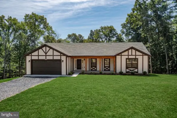 150 E Four Seasons Dr, GORE, VA 22637