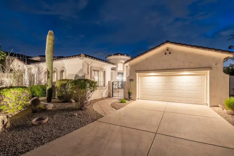 7673 E Calle De Las Brisas --, Scottsdale, AZ 85255 - Image #3