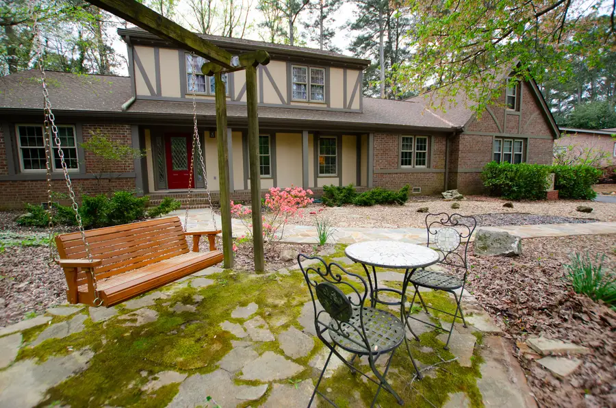 2065 Renault Lane, Atlanta, GA 30345 - #2