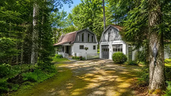 41 Luckman Road, Saint Albans, ME 04971