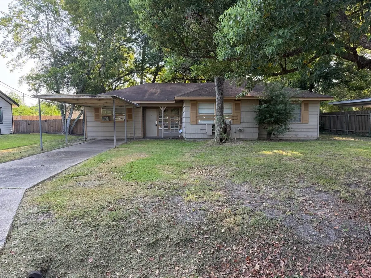1810 11th Street, Orange, TX 77630 - #1