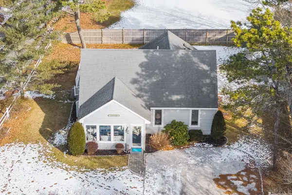 8 Buckley Road, West Dennis, MA 02670