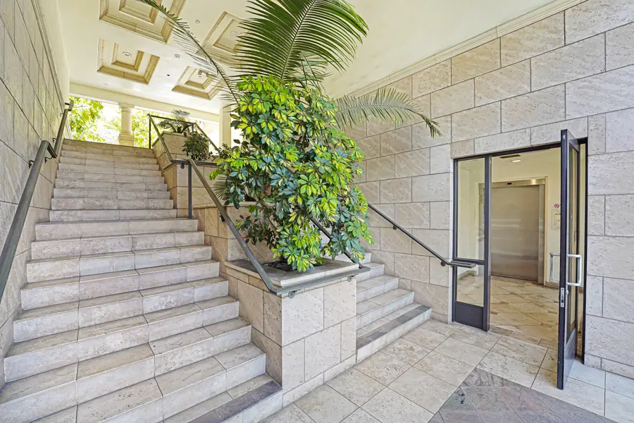 333 N Hill Avenue #210, Pasadena, CA 91106 - #2
