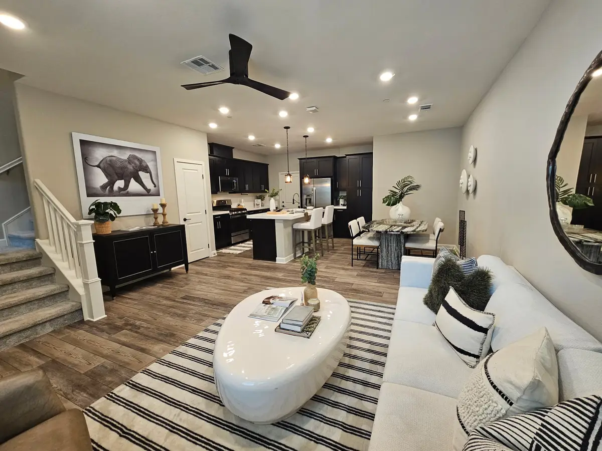 1118 Delpy View Point, Vista, CA 92084 - #1