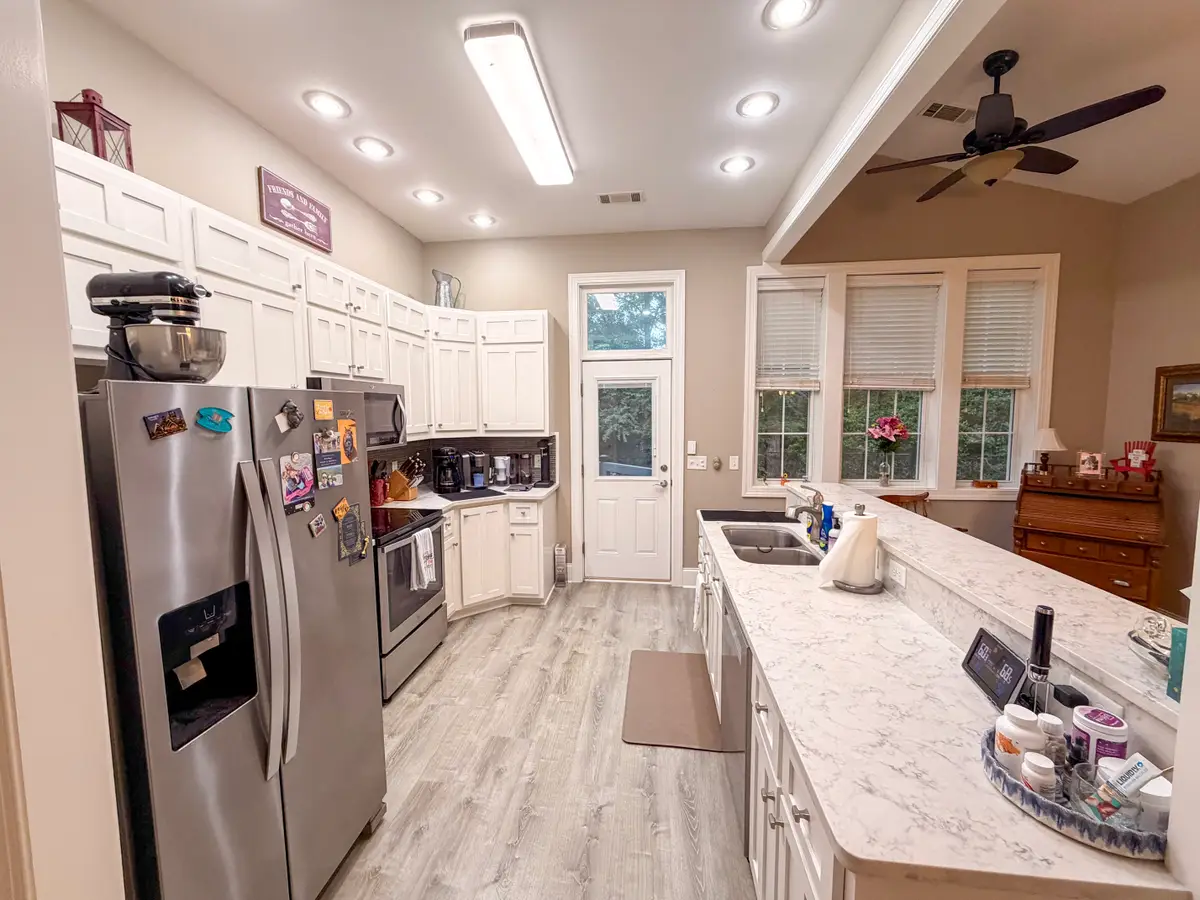 303 Winchester Court, Dublin, GA 31021 - #1