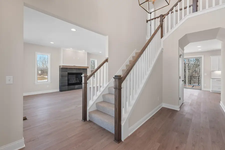 W192 N5472 Red Crown Ln, Menomonee Falls, WI 53051 - #2