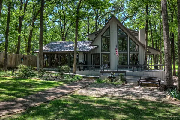 395 County Road 1780 Road, Yantis, TX 75497