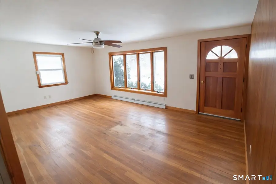 2 Sharren Lane, Enfield, CT 06082 - #3