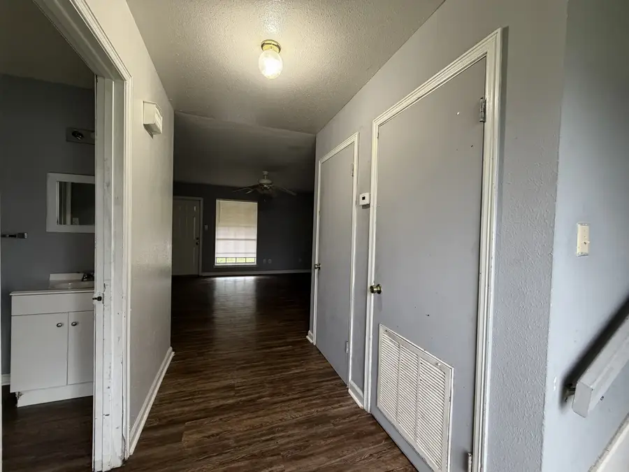 2830 Louisiana Avenue #11, Lafayette, LA 70501 - #3