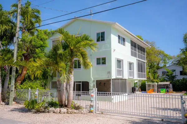 464 Lime Drive, Key Largo, FL 33037