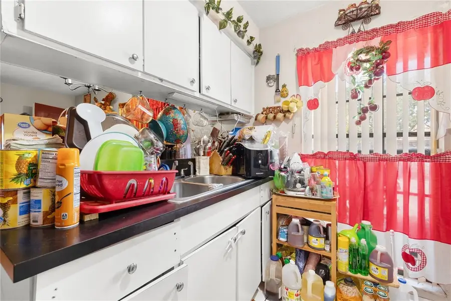 4200 37th Street S, Saint Petersburg, FL 33711 - #3