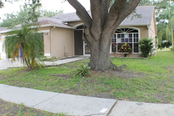 1723 Bell Ranch Street, BRANDON, FL 33511