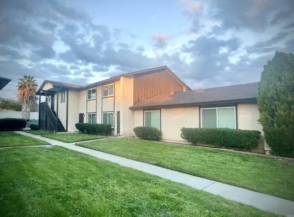 10158 Carefree Drive, Santee, CA 92071