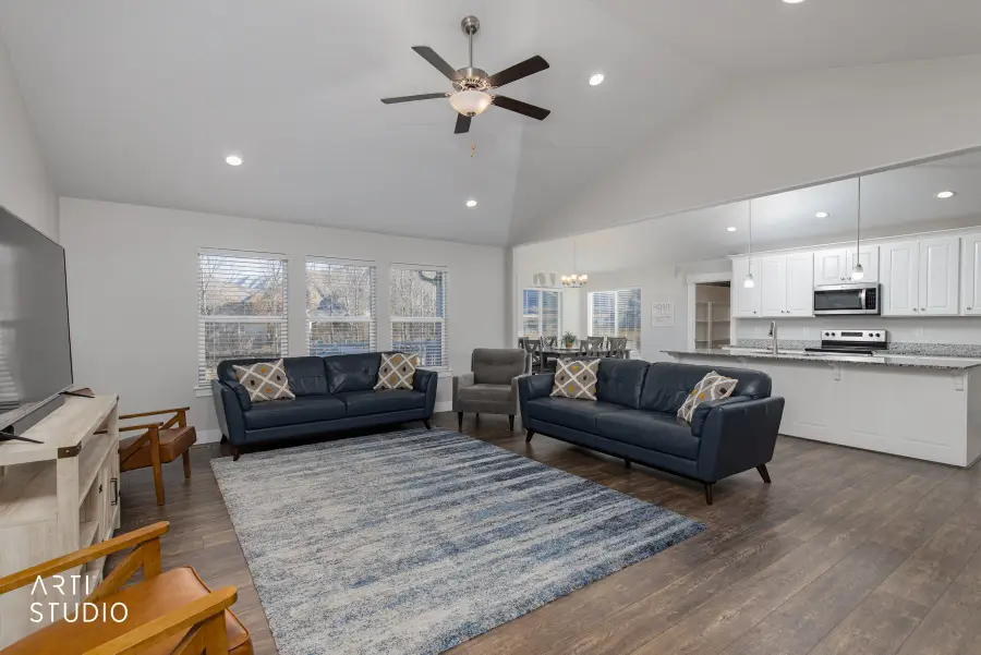 178 N Maple Bend Dr, Spanish Fork, UT 84660 - Image #3