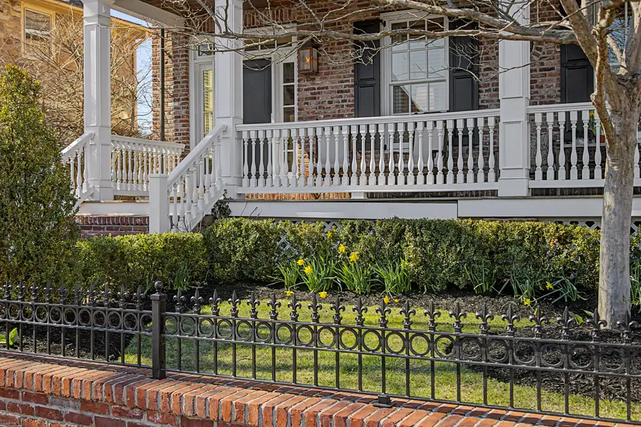 85 E Oakland Ave, Doylestown, PA 18901 - #2