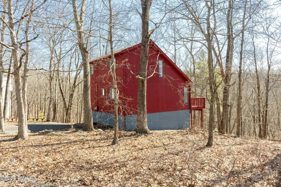 5231 Woodbridge Drive E, Bushkill, PA 18324 - #3