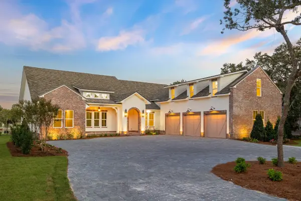 82 Indian Bayou Drive, Destin, FL 32541