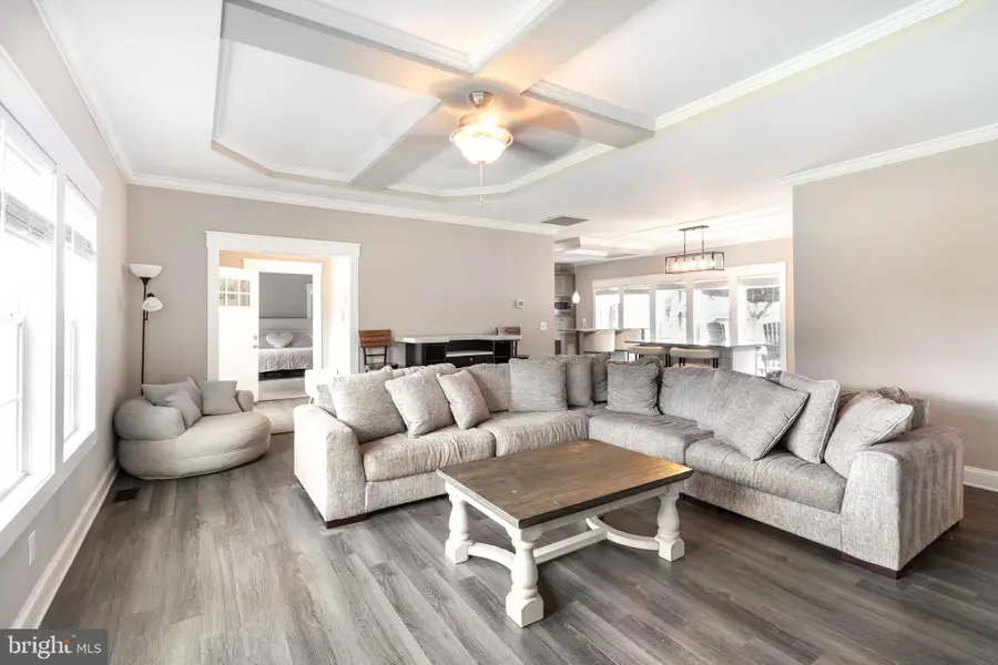 100 Hickory Hill Overlook Ct, Fredericksburg, VA 22405 - Image #2