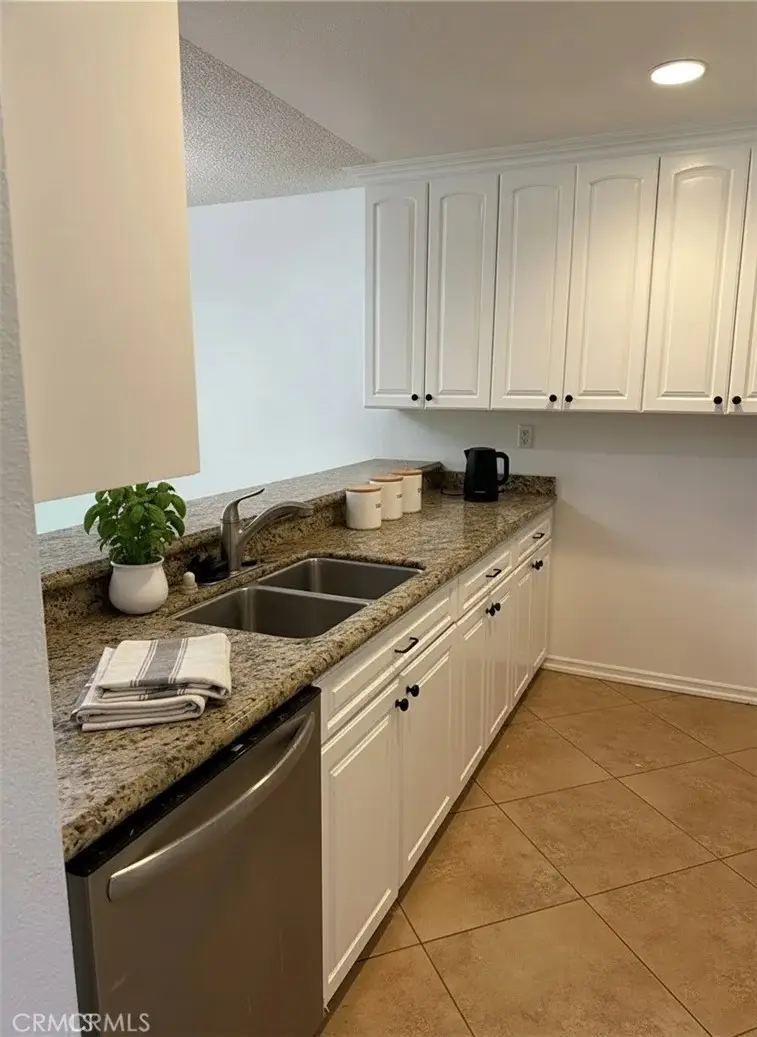 7101 Farralone Avenue #135, Canoga Park, CA 91303 - #2