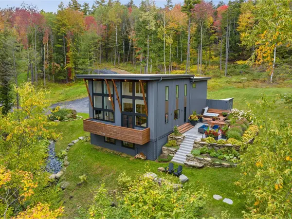 66 Valley House View, Warren, VT 05674