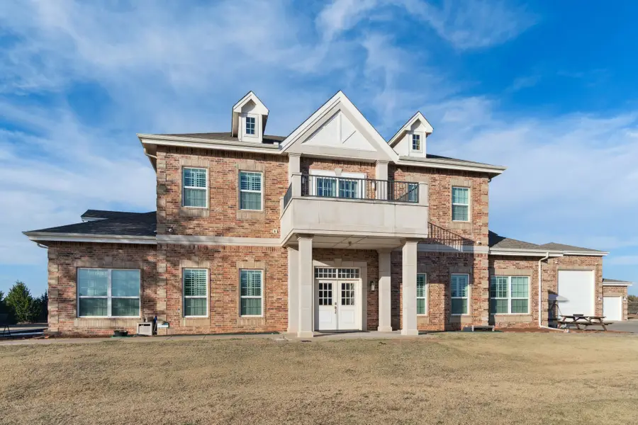 1801 W Forrest Hills Road, Guthrie, OK 73044 - Image #3