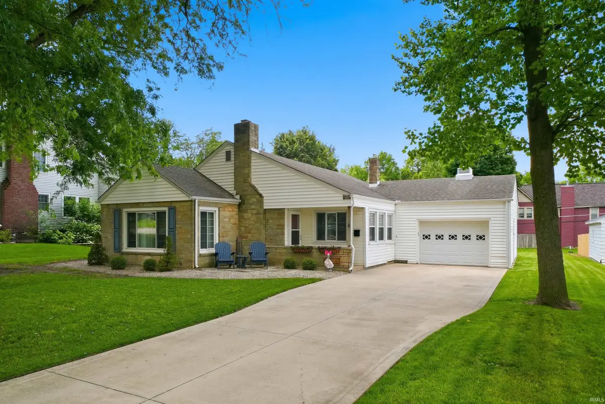 2110 Springfield Avenue, Fort Wayne, IN 46805 - #1