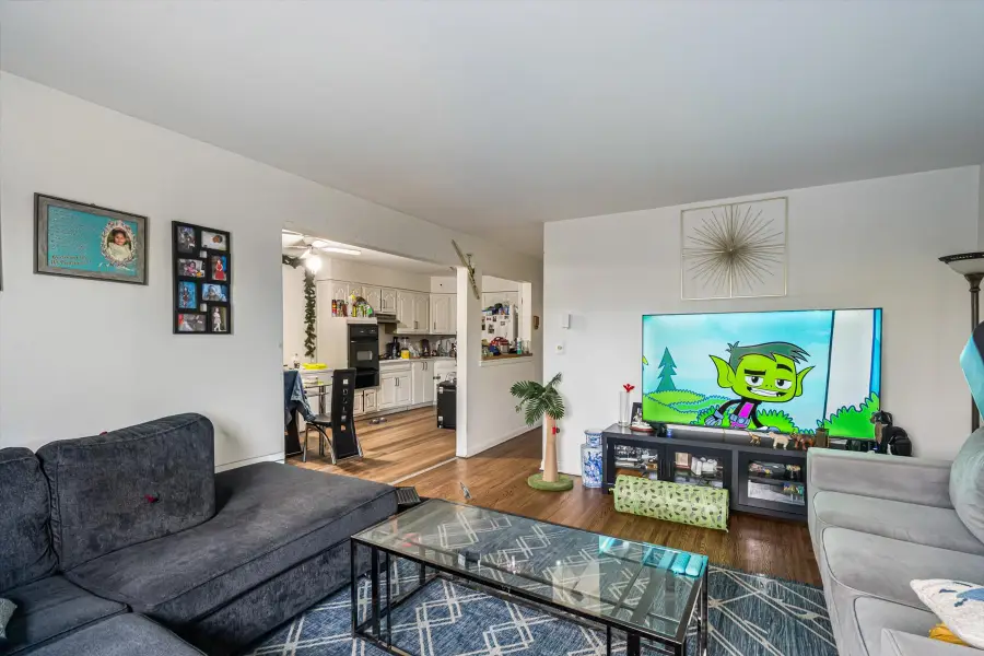 60-30 55th Drive, Maspeth, NY 11378 - Image #2