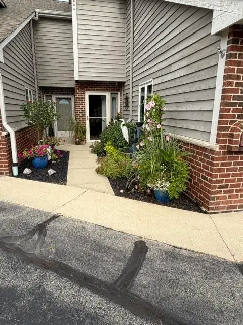240 Marina Ct, Waterford, WI 53185 - #2