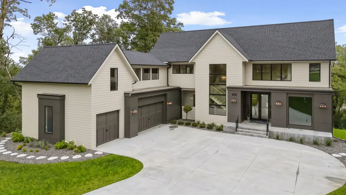 5010 Millie Road Sw, Rochester, MN 55902 - #1