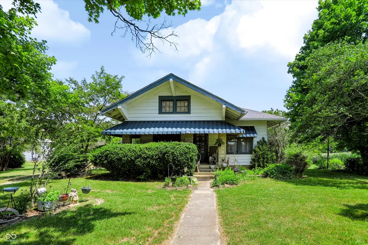9616 N 600 W, Fountaintown, IN 46130 - #1