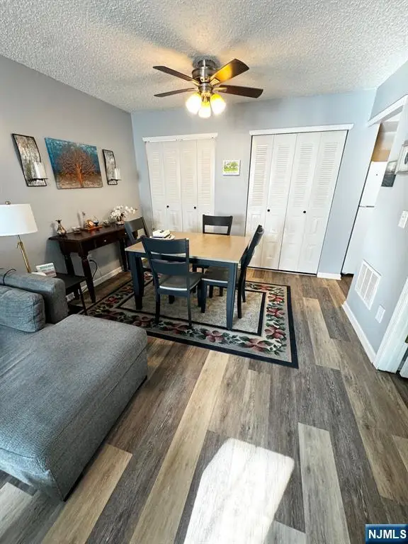 807 Sassafras Court, Mahwah, NJ 07430 - Image #3