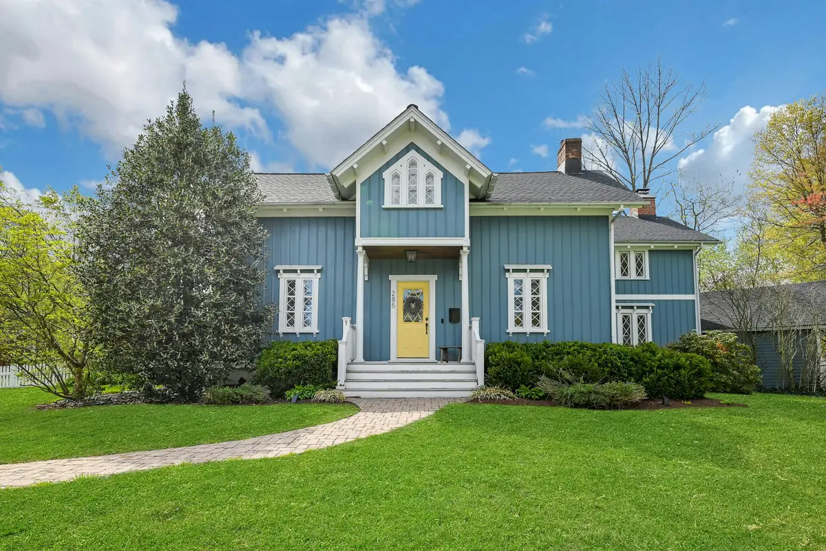 285 Plainfield Ave, Berkeley Heights, NJ 07922 - #1