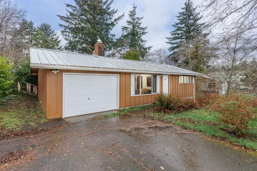 906/916 NE Douglas St, Newport, OR 97365 - #2