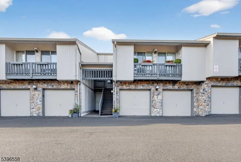 20 McChesney Court 1720, West Orange, NJ 07052 - #2