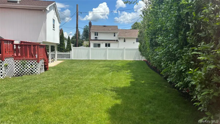 36 Lane Avenue, Plainview, NY 11803 - #3